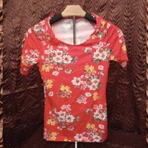 Forever 21 Floral Knit Top
